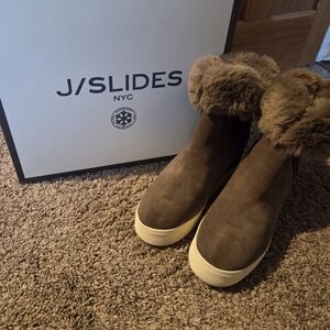 J/Slides Wedge Women's Brown Leather Fur-Lined Waterproof Boots Size 8